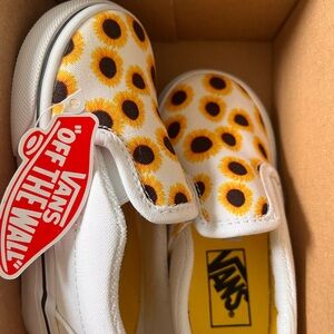 Vans Sunflower Slip-On Toddler Shoes. NEW